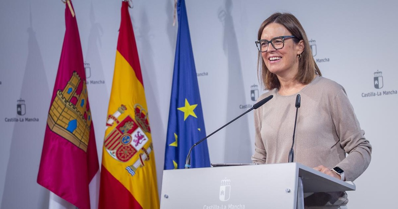 Castilla-La Mancha incorpora 25 profesionales para mejorar la atención a la dependencia