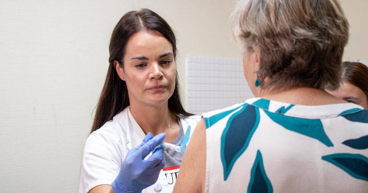 Castilla-La Mancha arranca la campaña de vacunación contra la gripe priorizando a mayores de 60 años