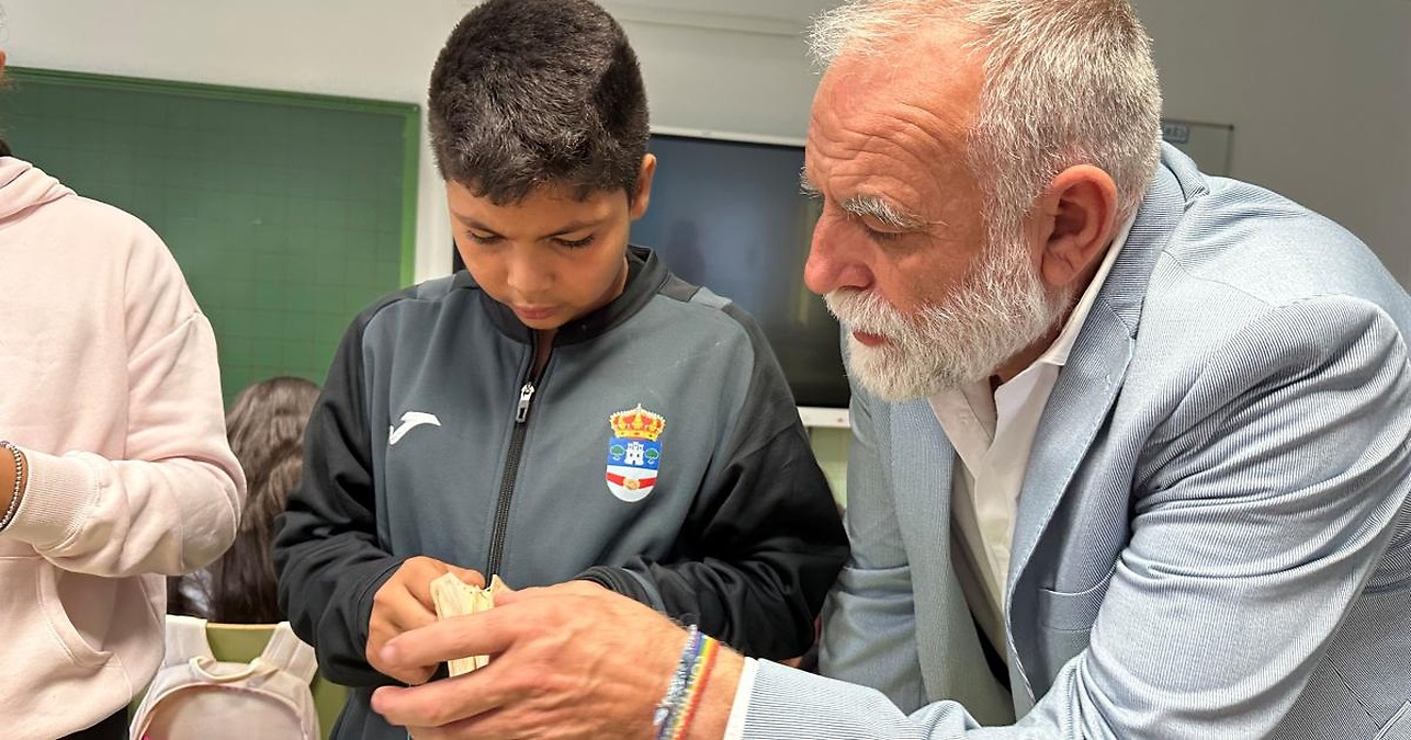 Guadalajara impulsa la artesanía en las aulas con talleres para estudiantes