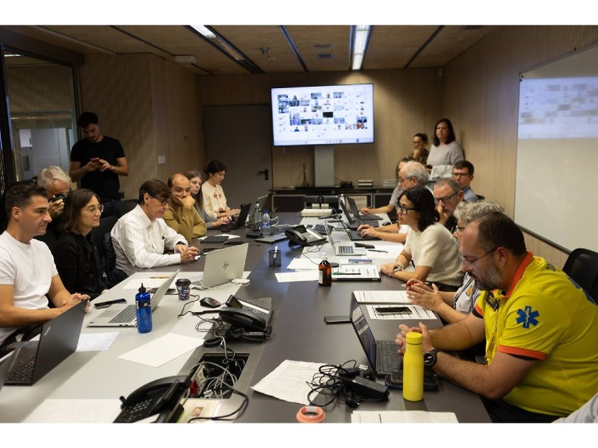 Cataluña mantiene restricciones de movilidad en ocho comarcas tras intensas lluvias que causan dos muertes