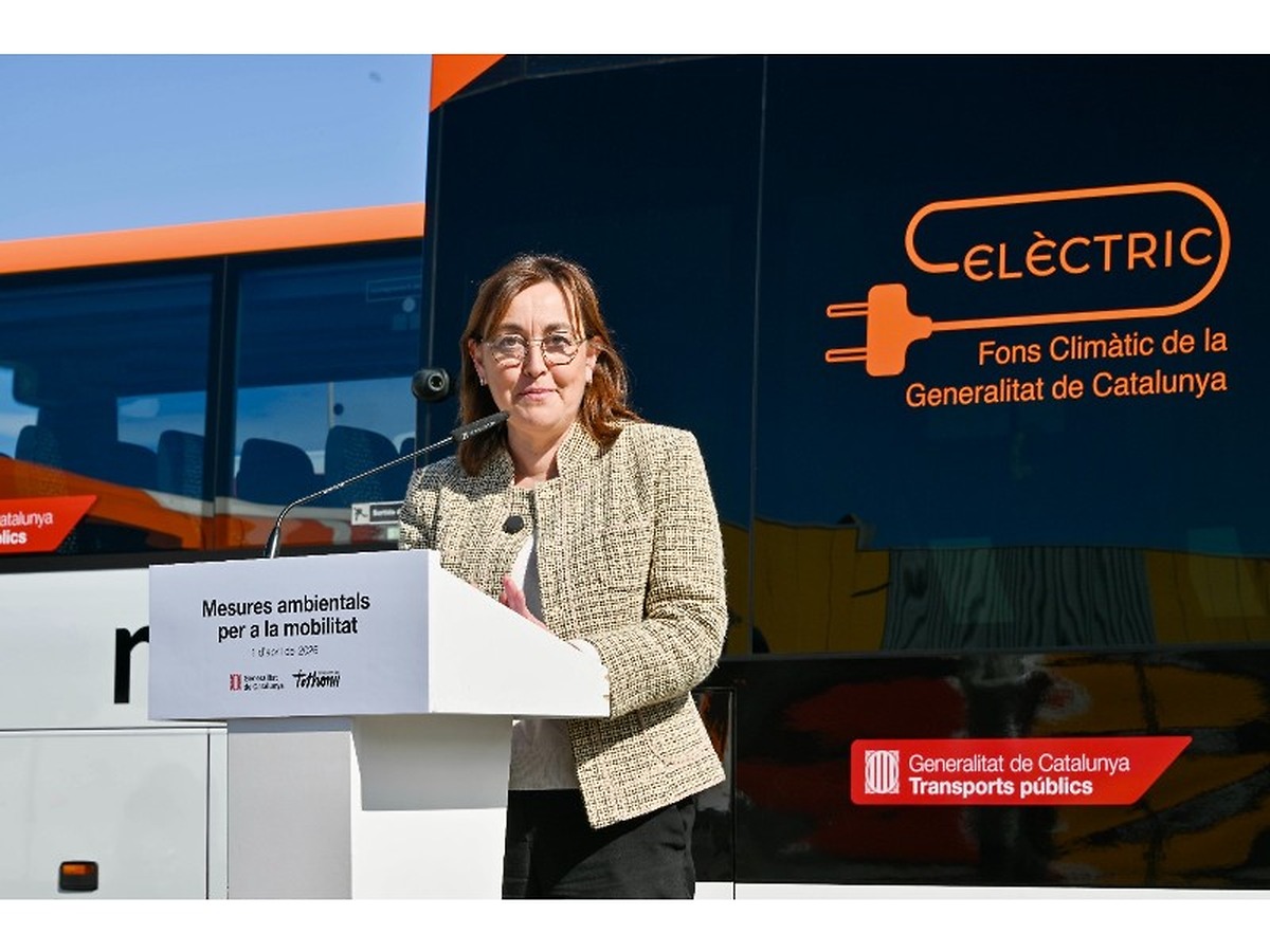 Cataluña destina 5 millones de euros para mejorar 49 líneas de autobús interurbano