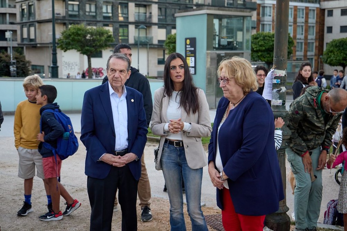 Vigo: Caballero apoya a la Anpa de la Escuela Infantil Vila Laura en su demanda de una profesora de apoyo