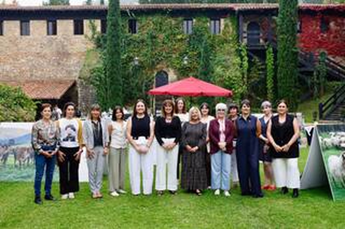 Galdames celebra el Día Internacional de las Mujeres Rurales con un encuentro sobre emprendimiento y relevo generacional