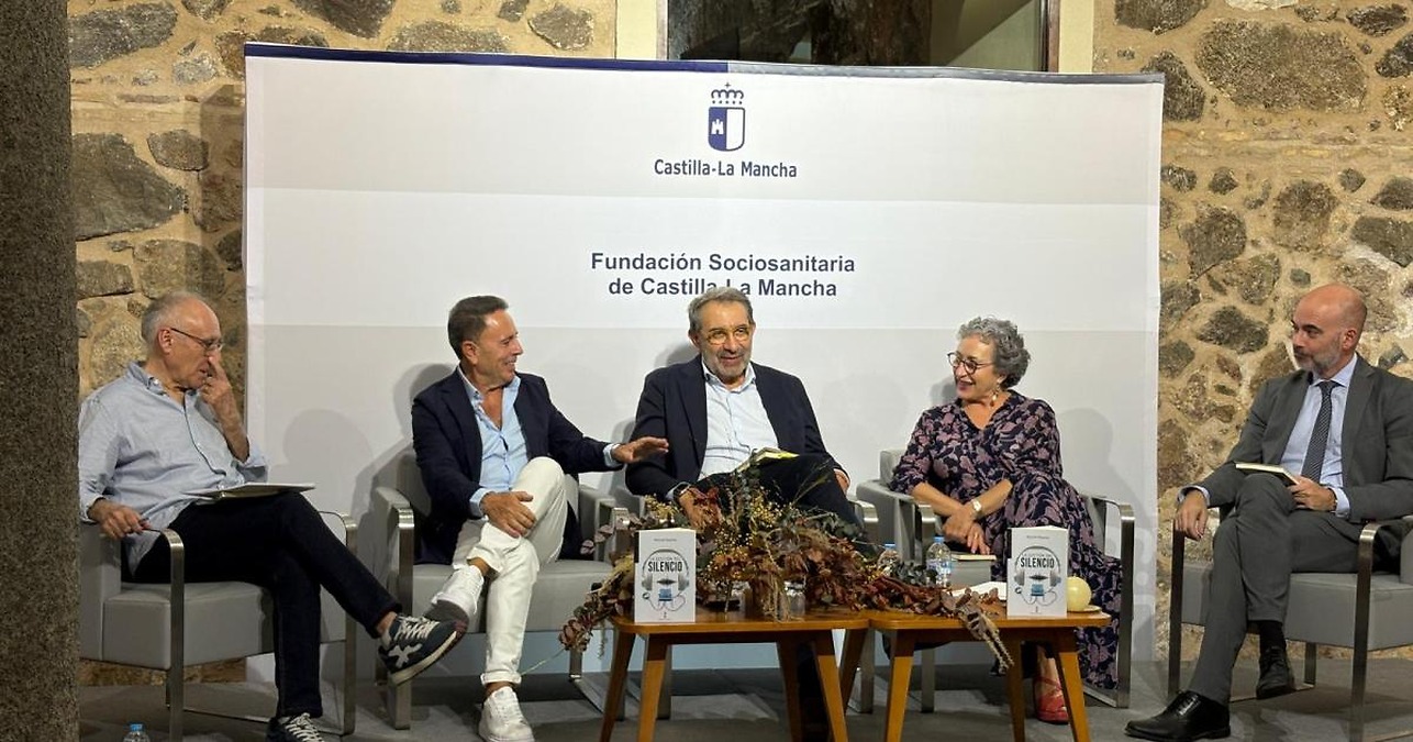 Toledo presenta el libro ‘La gestión del silencio’ del médico Manuel Bayona