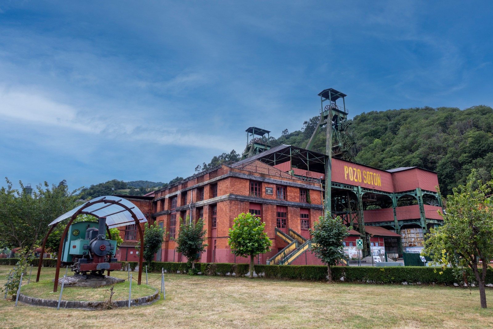 Asturias busca convertir su patrimonio minero en una oferta turística integrada